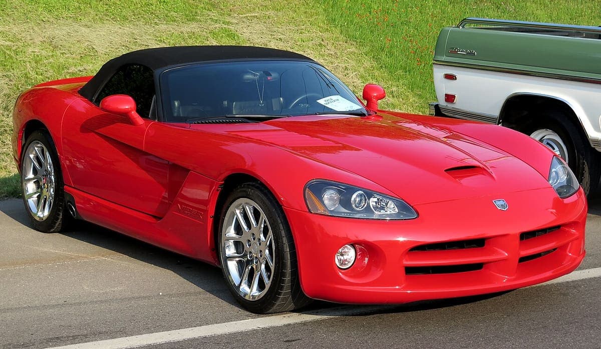 2003 닷지 바이퍼 SRT-10 실제 차량 사진